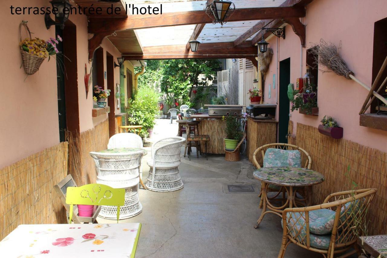 Hôtel le Dervois Montier-en-Der Buitenkant foto