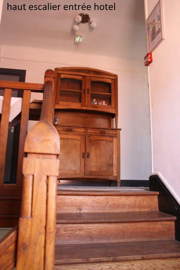 Hôtel le Dervois Montier-en-Der Buitenkant foto