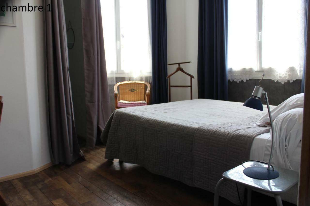 Hôtel le Dervois Montier-en-Der Buitenkant foto